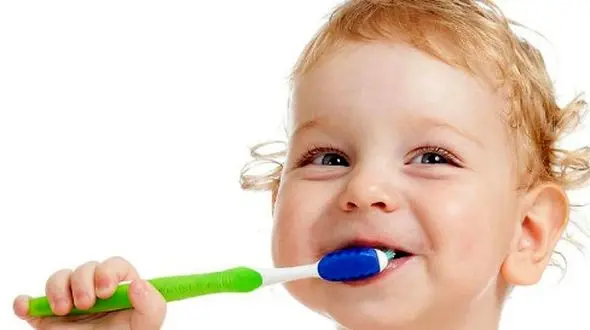 سلامت دهان و دندان کودکان؛ کلید پیشگیری از مشکلات دهانی و دندانی