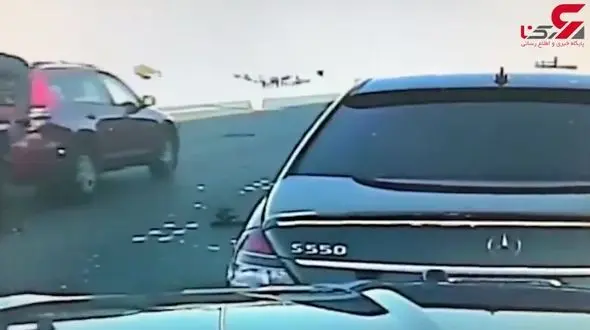 بلایی که راننده مست هنگام جریمه نوشتن مامور پلیس بر سر او آورد+ فیلم