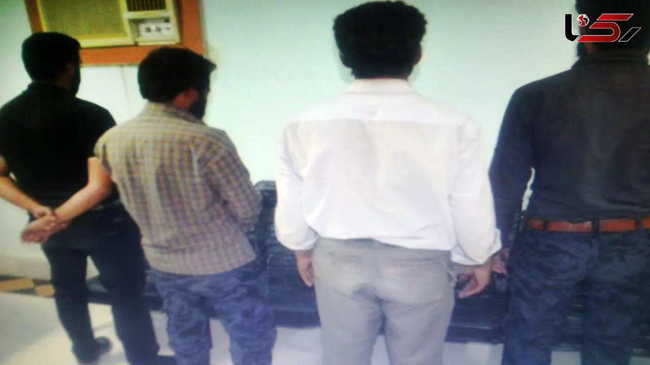 این ۴جوان نقابدار با کتک کاری جیب راننده تریلی را خالی کردند + عکس