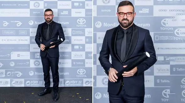 هومن سیدی با تیپ رسمی در جشنواره‌ خارجی +عکس