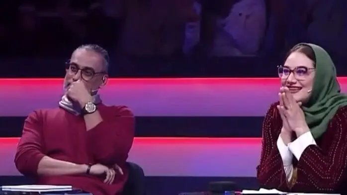 مات و مبهوت ماندن داوران صداتو از اجرای آهنگ اُمید توسط شرکت کننده خوش صدا /بگو چی صدات کنم، نرو بذار نگات کنم