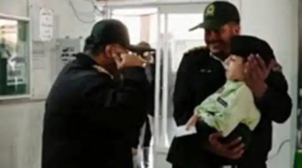 پلیس های گرگان برای ساختن آرزوی کودک بیمار به صف شدند/ به افتخارشان باید ایستاد