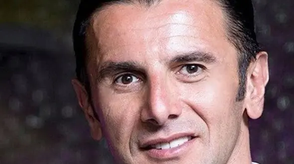 از نیما شعبان نژاد در اکران خصوصی سریال بازنده تا حضور جانی دپ در جشنواره فیلم دریای سرخ