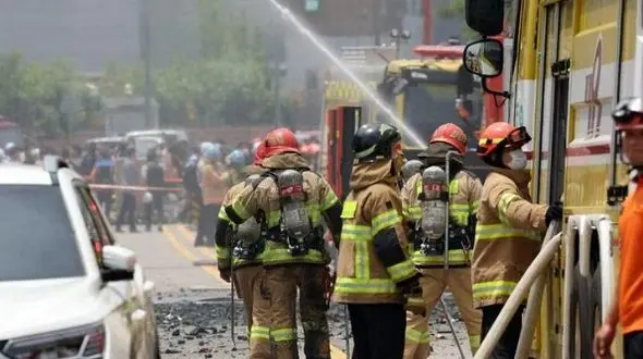 آتش‌سوزی بزرگ در کارگاه خیاطی/ در کره جنوبی رخ داد