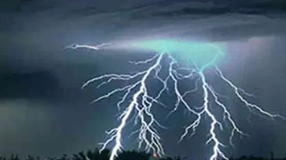 رگبار باران و رعد و برق در ۲۰ استان