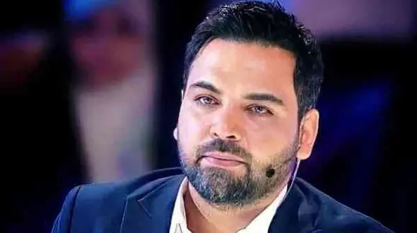 فیلم / احسان علیخانی : وقتی توتونچی خبر مرگم رو توی تلویزیون گفت من خواب بودم .../ بیدار شدم دیدم  فردوسی پور کلی زنگ زده ..../ به مامانم قسم می خوردم زنده ام ...توتونچی باید عذرخواهی می کرد ... اما ...