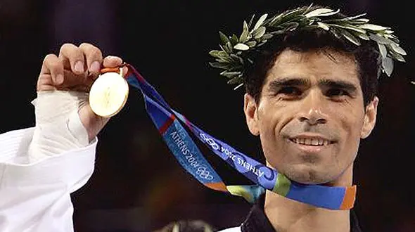 هادی ساعی اسطوره تمام نشدنی تمام دنیا