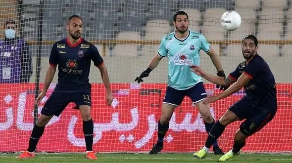 دروازه‌بان نساجی: پرسپولیس خانه اولم است