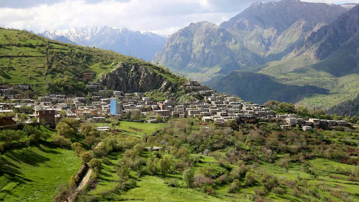 راهنمای سفر نوروزی / معرفی زیبایی‌ های کردستان و عکس