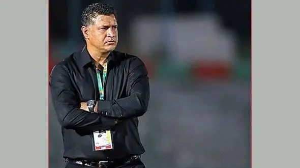 جریان حاشیه‌ساز چت علی دایی با کاپیتان کویتی/ پای مسائل سیاسی در میان است؟