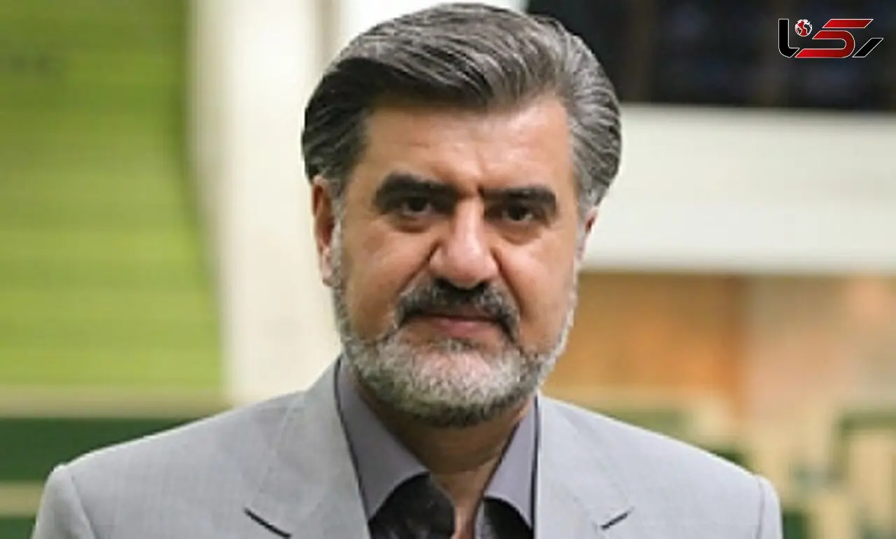 عزیزی : شرکت های خصوصی  واکسن کرونای خارجی خریدند ، فقط معطل مجوز دولت هستند 