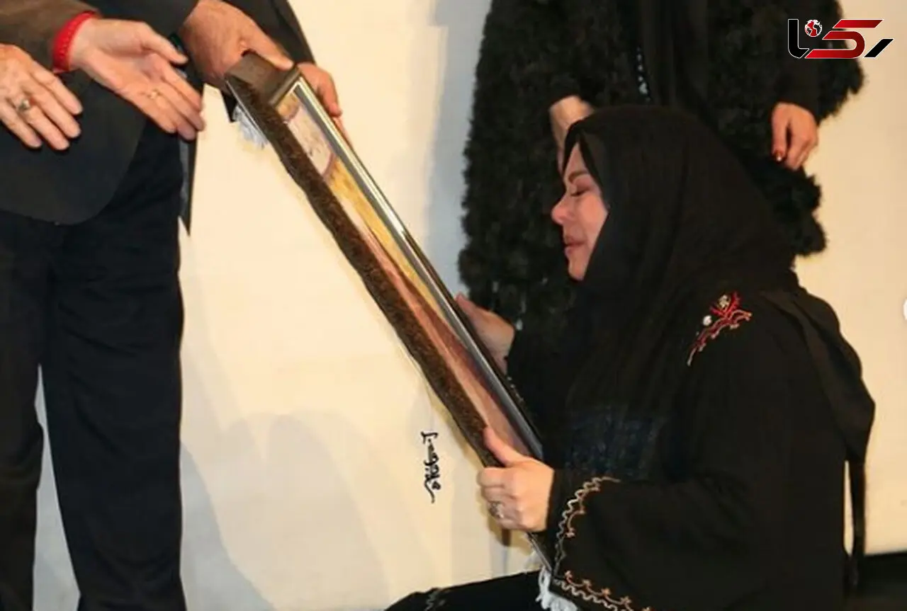 علت گریه های عاشقانه فلور نظری چه بود؟! / تلخ ترین روز زندگی خانم بازیگر