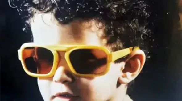 این کودک لاغر خوشتیب ترین بازیگر مرد سریال دلنوازان شد/ همه دختران عاشق او شدند!