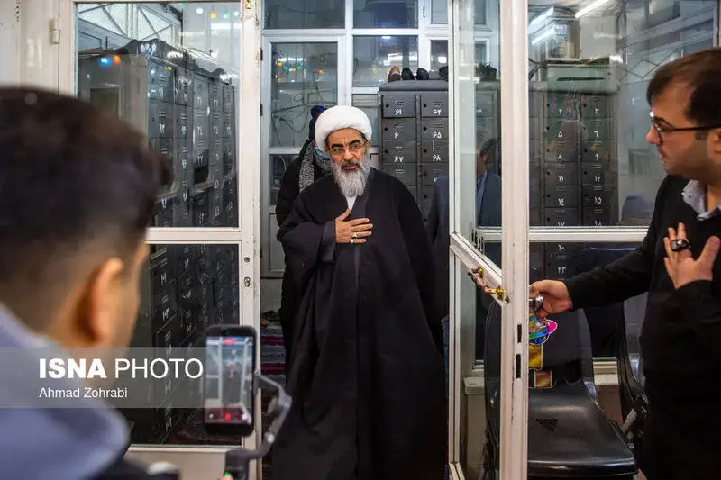 مراسم عمامه گذاری طلاب در قم