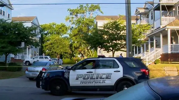 تیراندازی مرگبار در میهمانی شبانه / شلیک به 4 زن و 3 مرد در آمریکا