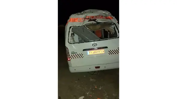 واژگونی خونین آمبولانس / کمر پرستار قوچانی شکست + عکس