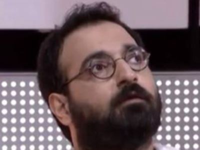 دانلود آهنگ باشکوه «خریدار» با صدای آرمان گرشاسبی / باید خریدارم شوی تا من خریدارت شوم