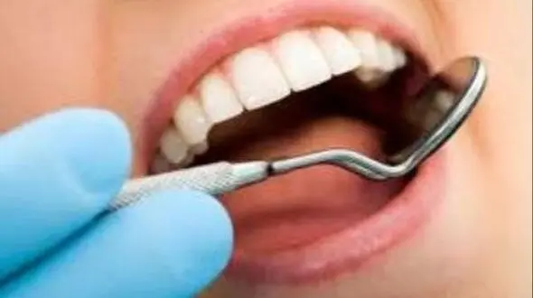 بهترین راه حل ها برای رفع بوی دهان حین روزه داری