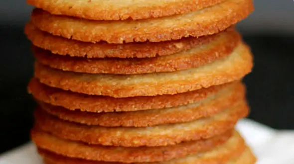 با این شیرینی در عید چاق نمی شوید!