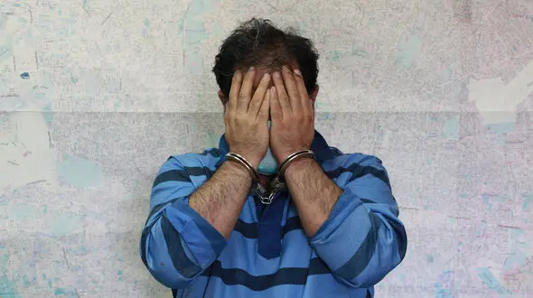فیلم نجات یک مجرم از خودکشی توسط پلیس / فکر می کردم پلیس را کشته ام + فیلم گفتگو