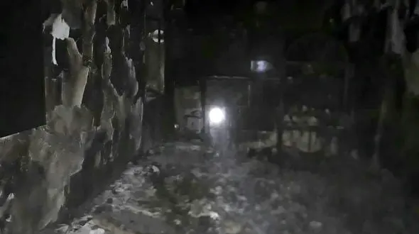 زنده زنده سوختن زن جوان و 2 فرزندش در آتش / بقیه خانواده کجا هستند؟+ عکس / خرم آباد