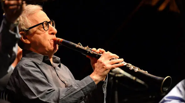 وودی آلن در لندن کنسرت برگزار می کند