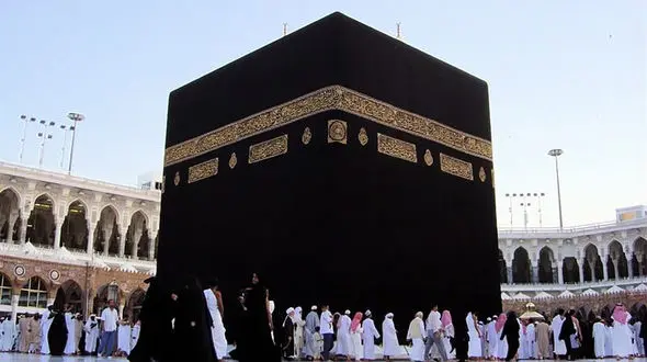 عربستان صدور ویزای عمره و دیدار خانوادگی را برای ایرانیان متوقف کرد