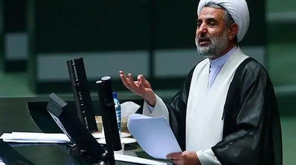 مشکوکم ! / حضور هلند و دانمارک در مبارک‌آباد قم معقول نیست