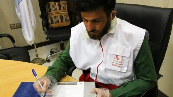 عنایت آزغ قهرمان انفجار تجریش تهران عضو هلال احمر خوزستان شد  + فیلم