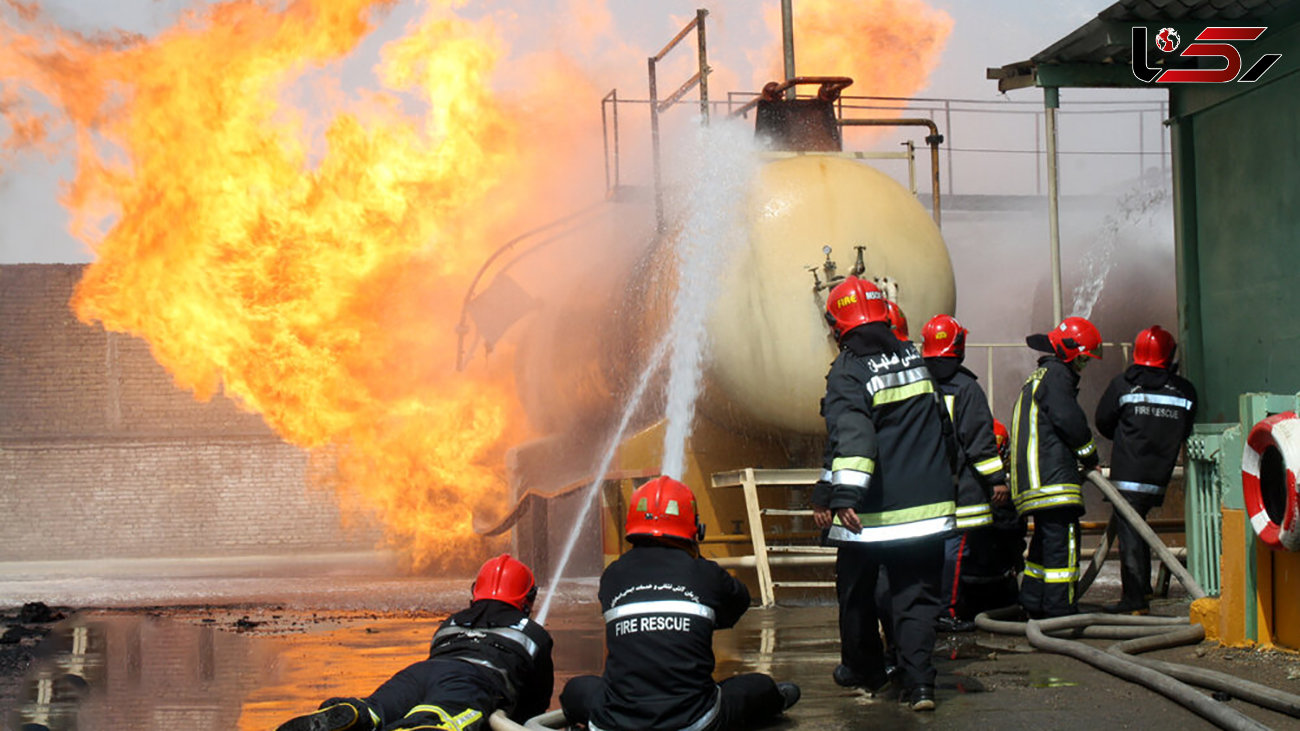 انفجار مرگبار در کارخانه تولید نئوپان ایلخچی