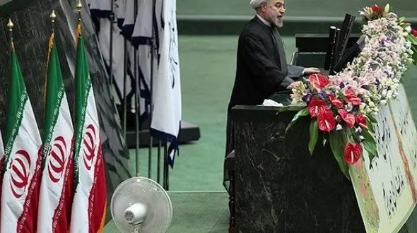 تکذیب نقش روحانی در عدم دعوت از احمدی نژاد 