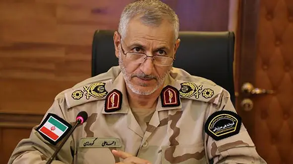 ضربه مرزداران به قاچاقچیان سلاح/ کشف ۴۱ قبضه کلت کمری و مهمات در کرمانشاه