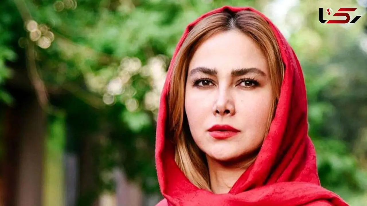 عکس/ نگاهی به دستخط زیبای آناهیتا نعمتی: همراه با عشق زندگی کردن هنر است / در عشق باشید و بمانید همسفران