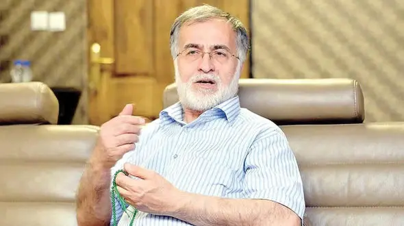 عطریانفر : احتمال می رفت حدود ۵۰ درصد از اعضای کابینه توسط مجلس کنار گذاشته شوند 