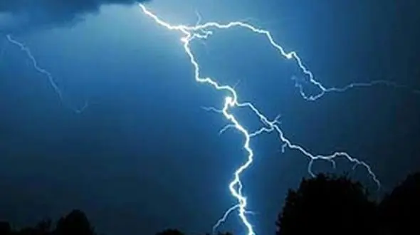 مرگ وحشتناک یک شیرازی در برخورد رعد و برق