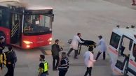 درگیری مسافران پرواز تهران با مهمانداران در فرودگاه نجف / یک زن به بیمارستان رفت + فیلم