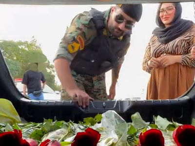 فیلم سوپرایز بلاگرهای لوکس سوار برای ماموران پلیس در ایست بازرسی ! / همه مبهوت شدند