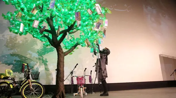 برآورده شدن آرزوی 19 یتیم اهل میامی سمنان