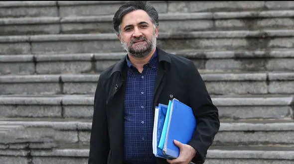 دهقانی فیروزآبادی: شرکت‌ های دانش‌ بنیان وارد چرخه اقتصادی کشور می‌ شوند