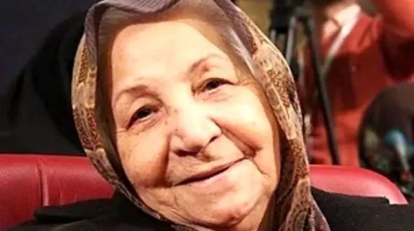 عکس رقیه چهره‌آزاد، مادر سینمای ایران کنار نوه معروف و بازیگرش + این عکس پربازدید شد