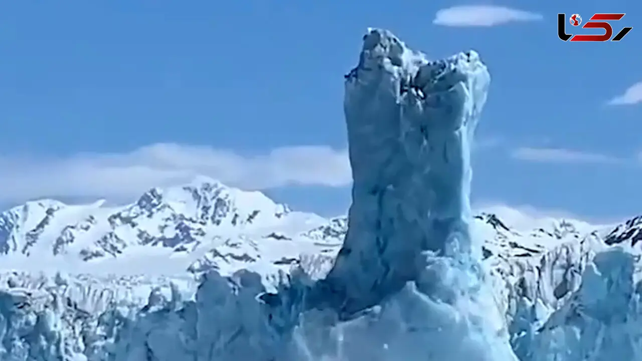 فیلم لحظه شگفت‌انگیز جدا شدن یخچال و پرواز یخ به ارتفاع ۶۱ متر