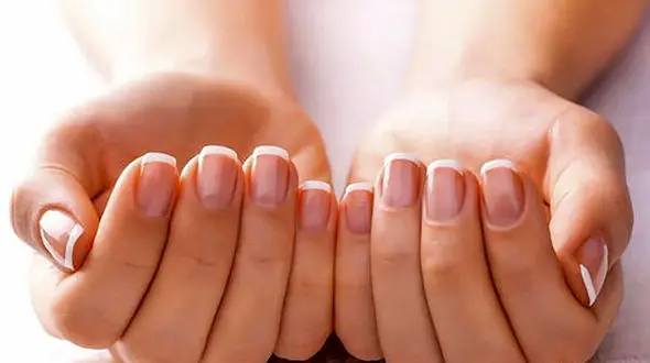  تغییر ناخن ها نشان از چه بیماری هایی دارند؟ / ناخن بلند یا ناخن کوتاه؟