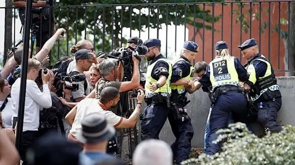 هتک حرمت قرآن در سوئد و دانمارک ادامه دارد