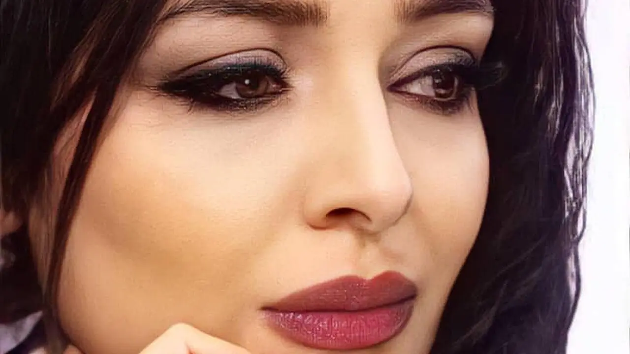 تعرض به ساره بیات / این بازیگر زن چگونه از دست راننده تاکسی گریخت؟!