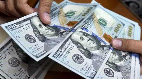 قیمت دلار و قیمت یورو امروز جمعه 17 اردیبهشت + جدول