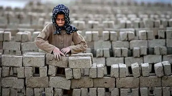 نجات 200 کودک از کوره های آجرپزی