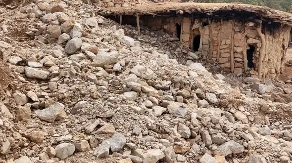  فیلم وضعیت نامناسب سیل‌زدگان کهگیلویه و بویراحمد/ مشکلات روستاها به فراموشی سپرده‌ نشود