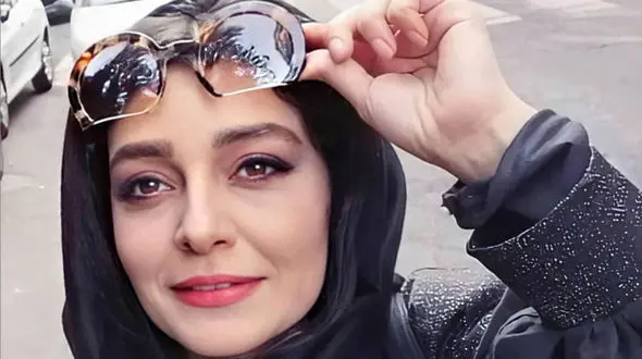 تابلو و مجسمه های شیک و گرون قیمت ساره بیات برای تزئین بیشتر خونه لوکسش/ از دیدنش حظ میکنید!