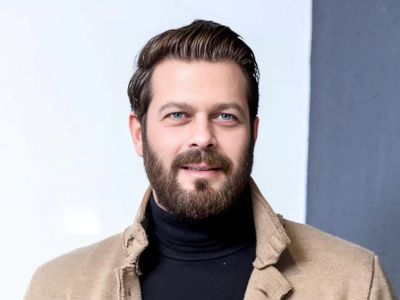 مهم/ خوانندگی دلنشین پژمان بازغی با یک آهنگ خاص در برنامه چیدمانه/ آدما با همو تنهان هر کدوم یه جور مُعمان