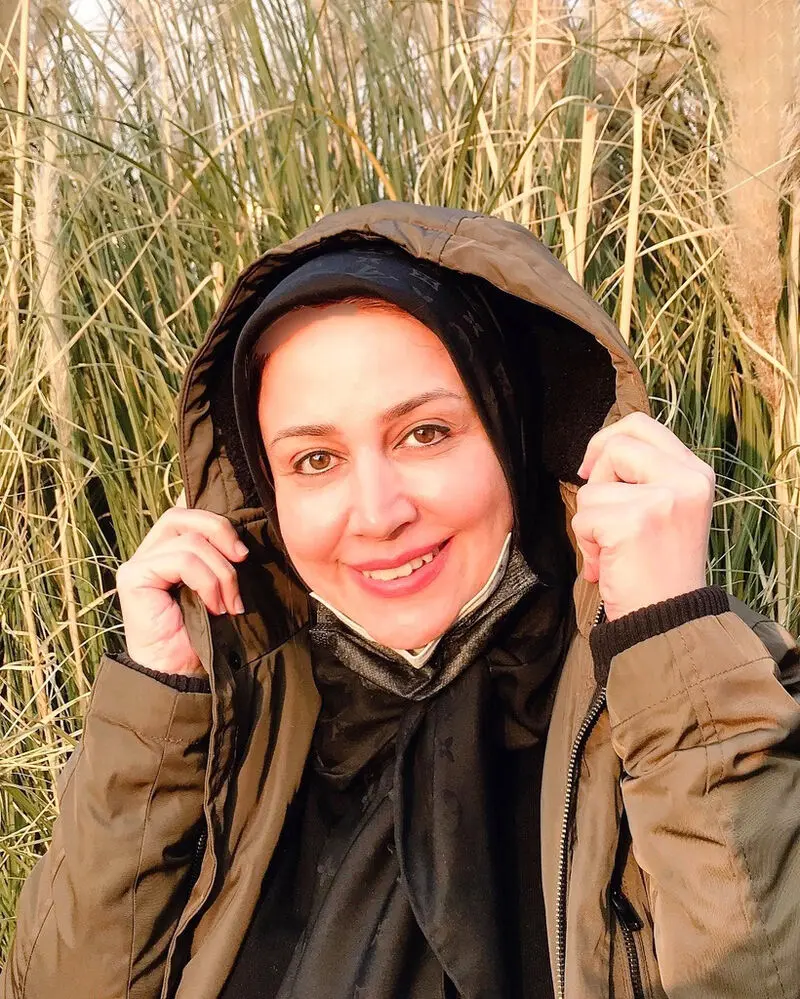 مینا هاشمی